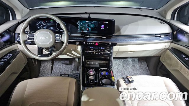 Kia Canival 2023 — photo 10