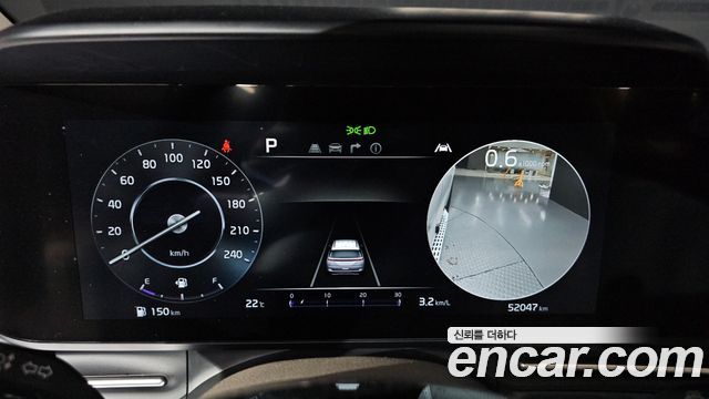 Kia Canival 2023 — photo 11