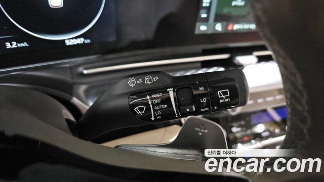 Kia Canival 2023 — photo 29