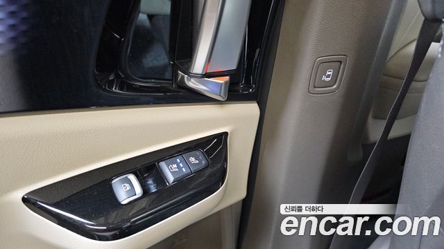 Kia Canival 2023 — photo 30