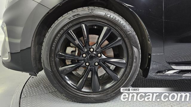 Kia Canival 2019 — photo 5