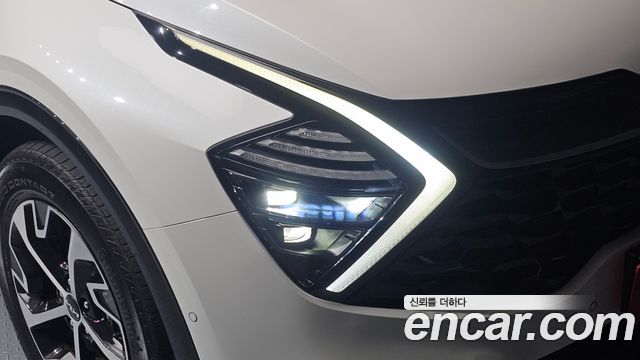 Kia Sportage 2024 — photo 8