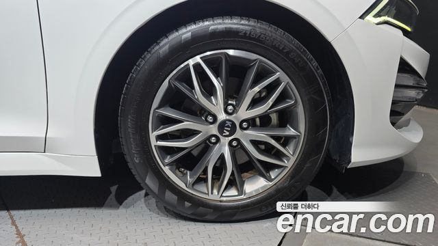 Kia K5 2021 — photo 7