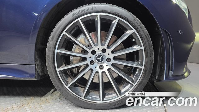 Mercedes-Benz CLS-Class 2019 — photo 5