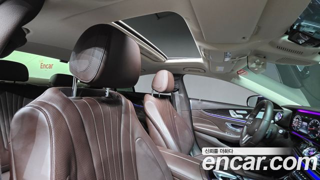 Mercedes-Benz CLS-Class 2019 — photo 26