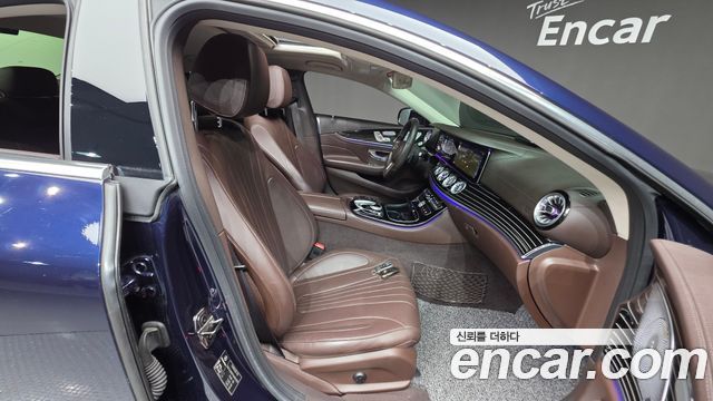 Mercedes-Benz CLS-Class 2019 — photo 16