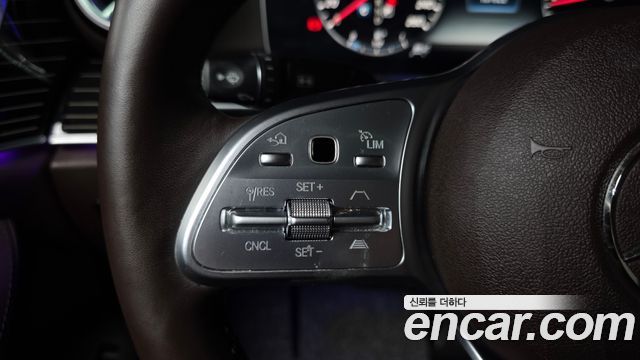 Mercedes-Benz CLS-Class 2019 — photo 30