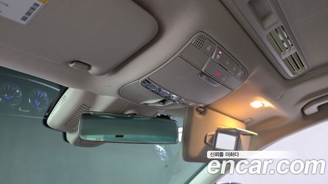 Mercedes-Benz CLS-Class 2019 — photo 34