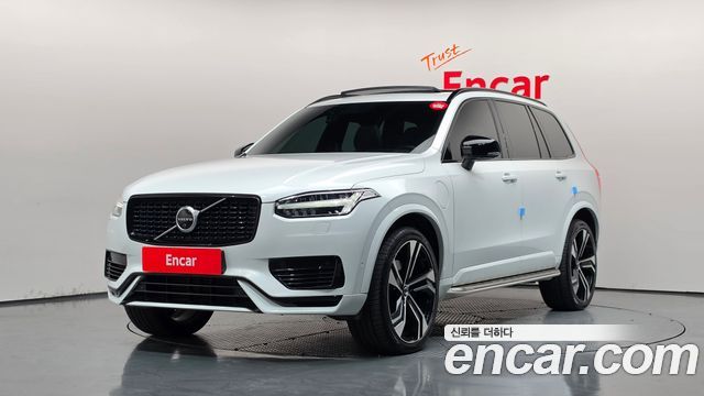 Volvo XC90 2021 — photo 1