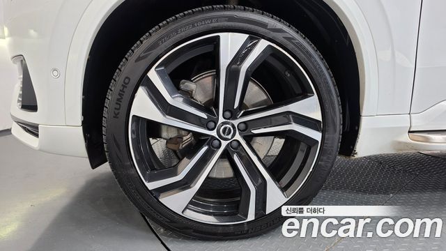 Volvo XC90 2021 — photo 5