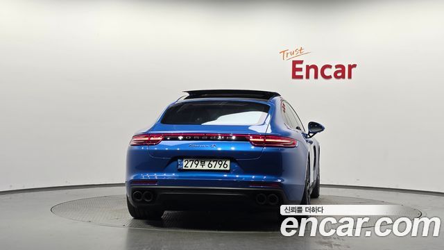 Porsche Panamera 2018 — photo 4