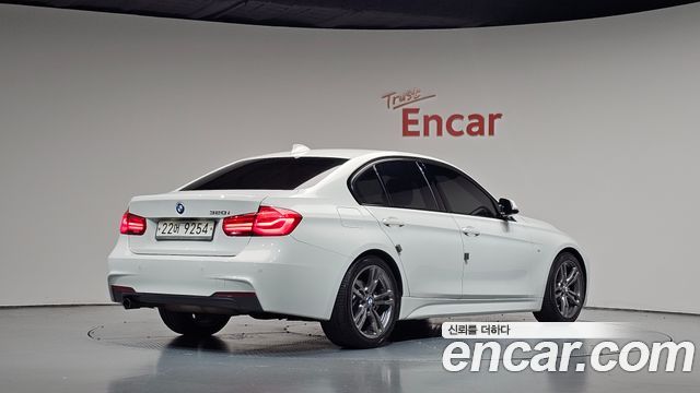 BMW 3-Series 2016 — photo 2