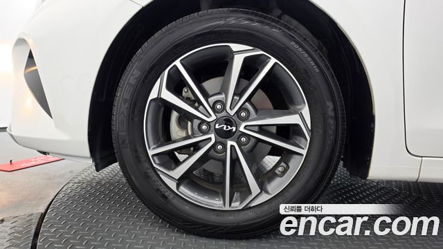 Kia K3 2022 — photo 5