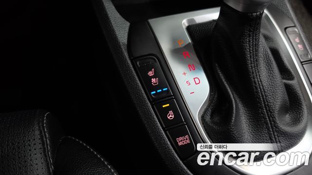 Kia K3 2022 — photo 25