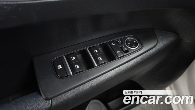 Kia K3 2022 — photo 30