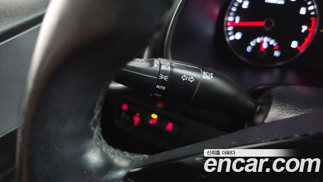 Kia K3 2022 — photo 34