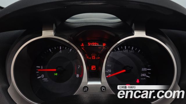 Nissan Juke 2017 — photo 8
