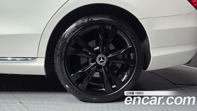 Mercedes-Benz C-Class 2018 — photo 7
