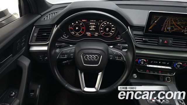 Audi Q5 2020 — photo 20