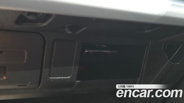 Audi Q5 2020 — photo 35
