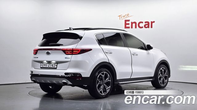 Kia Sportage 2019 — photo 2