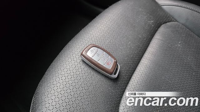 Hyundai AVANTE 2018 — photo 20