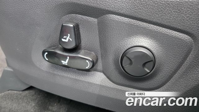 KG Mobility Rexton 2023 — photo 28