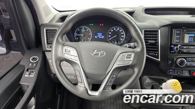 Hyundai Solati 2015 — photo 13