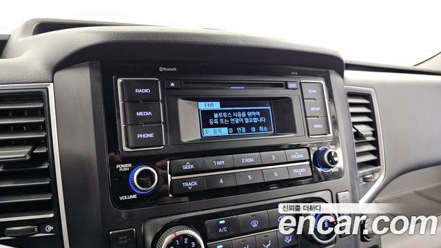 Hyundai Solati 2015 — photo 16