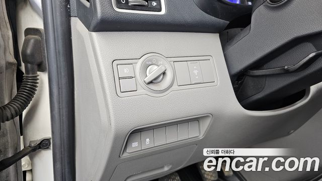 Hyundai Solati 2015 — photo 19