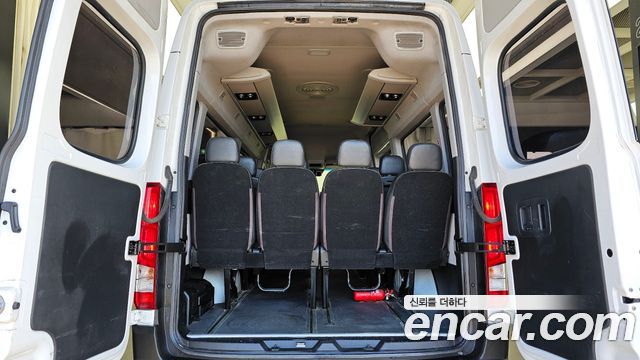 Hyundai Solati 2015 — photo 20