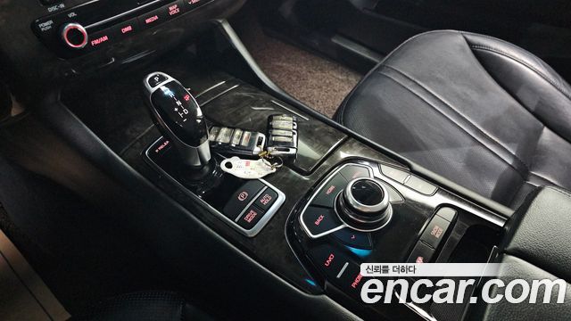 Kia K9 2015 — photo 9