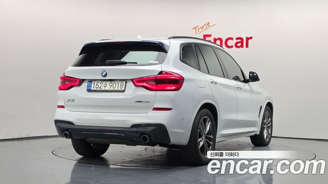 BMW X3 2021 — photo 2