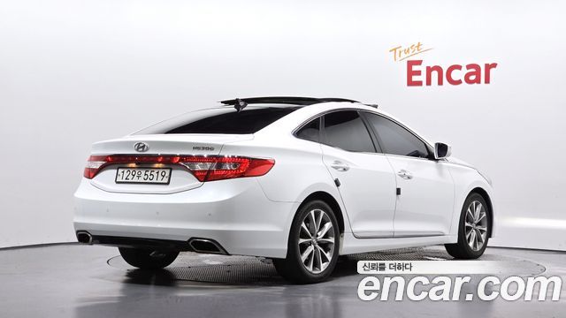 Hyundai Grandeur 2015 — photo 2