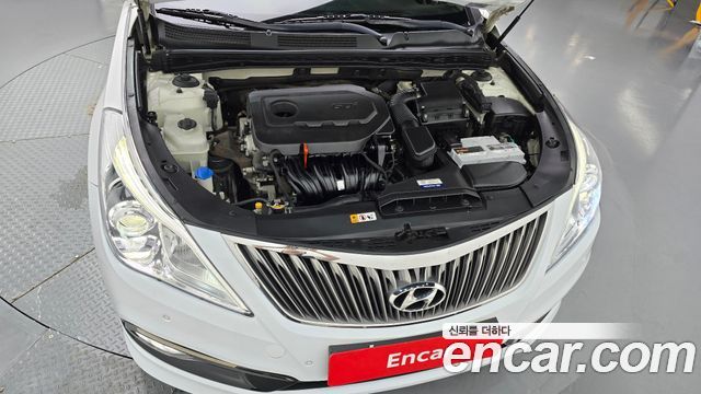 Hyundai Grandeur 2015 — photo 6
