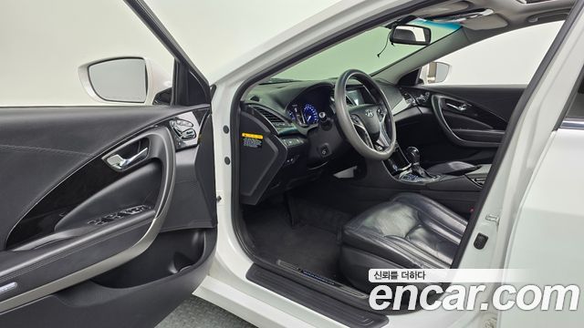 Hyundai Grandeur 2015 — photo 10