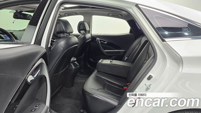 Hyundai Grandeur 2015 — photo 12