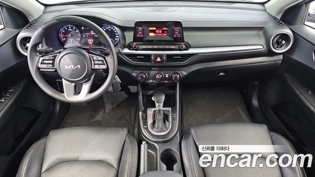 Kia K3 2023 — photo 10