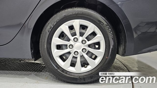 Kia K3 2023 — photo 7
