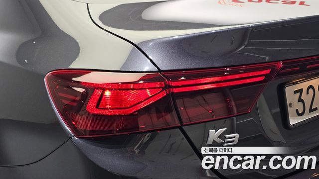 Kia K3 2023 — photo 9