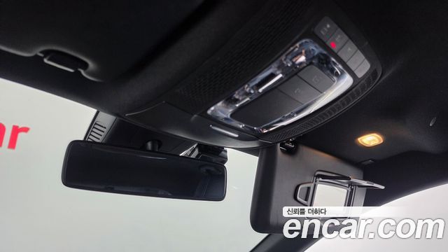 Mercedes-Benz A-Class 2019 — photo 25