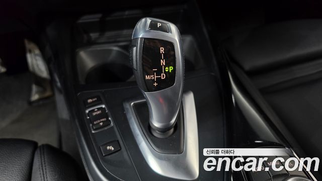 BMW 1-Series 2016 — photo 9