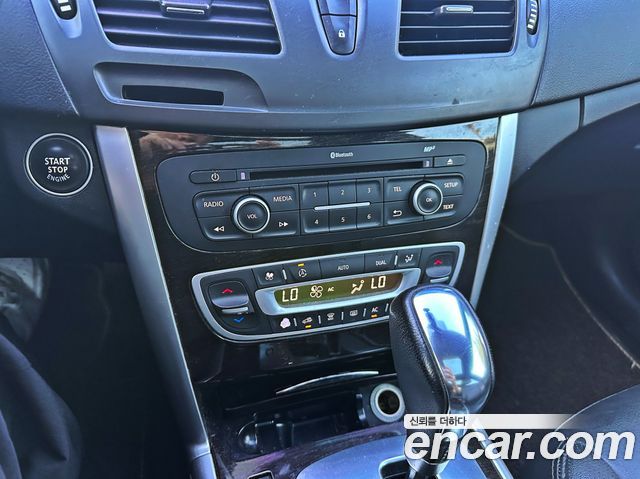 Renault Korea SM5  2014 — photo 14