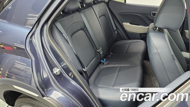 Hyundai Venue 2022 — photo 11