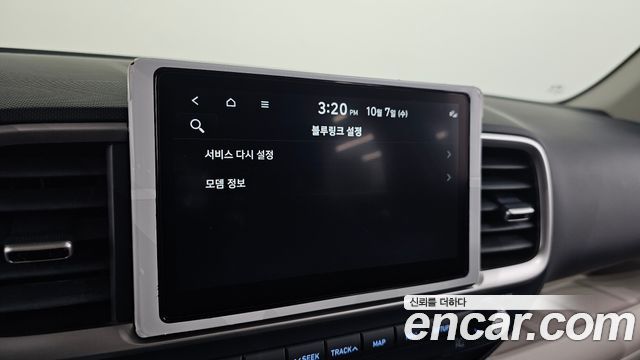 Hyundai Venue 2022 — photo 15