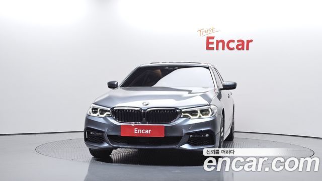 BMW 5-Series 2018 — photo 3