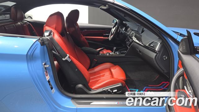 BMW M4 2018 — photo 16