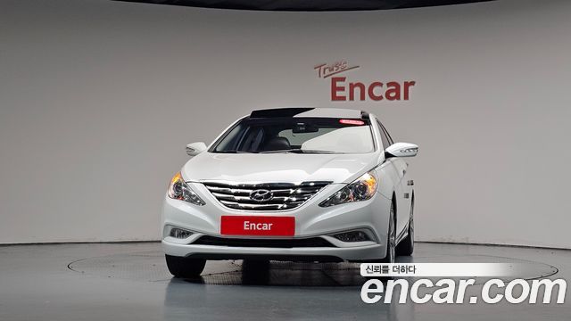 Hyundai Sonata 2010 — photo 3