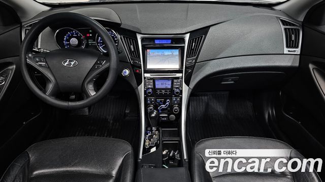 Hyundai Sonata 2010 — photo 10