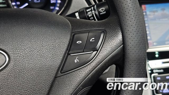 Hyundai Sonata 2010 — photo 21